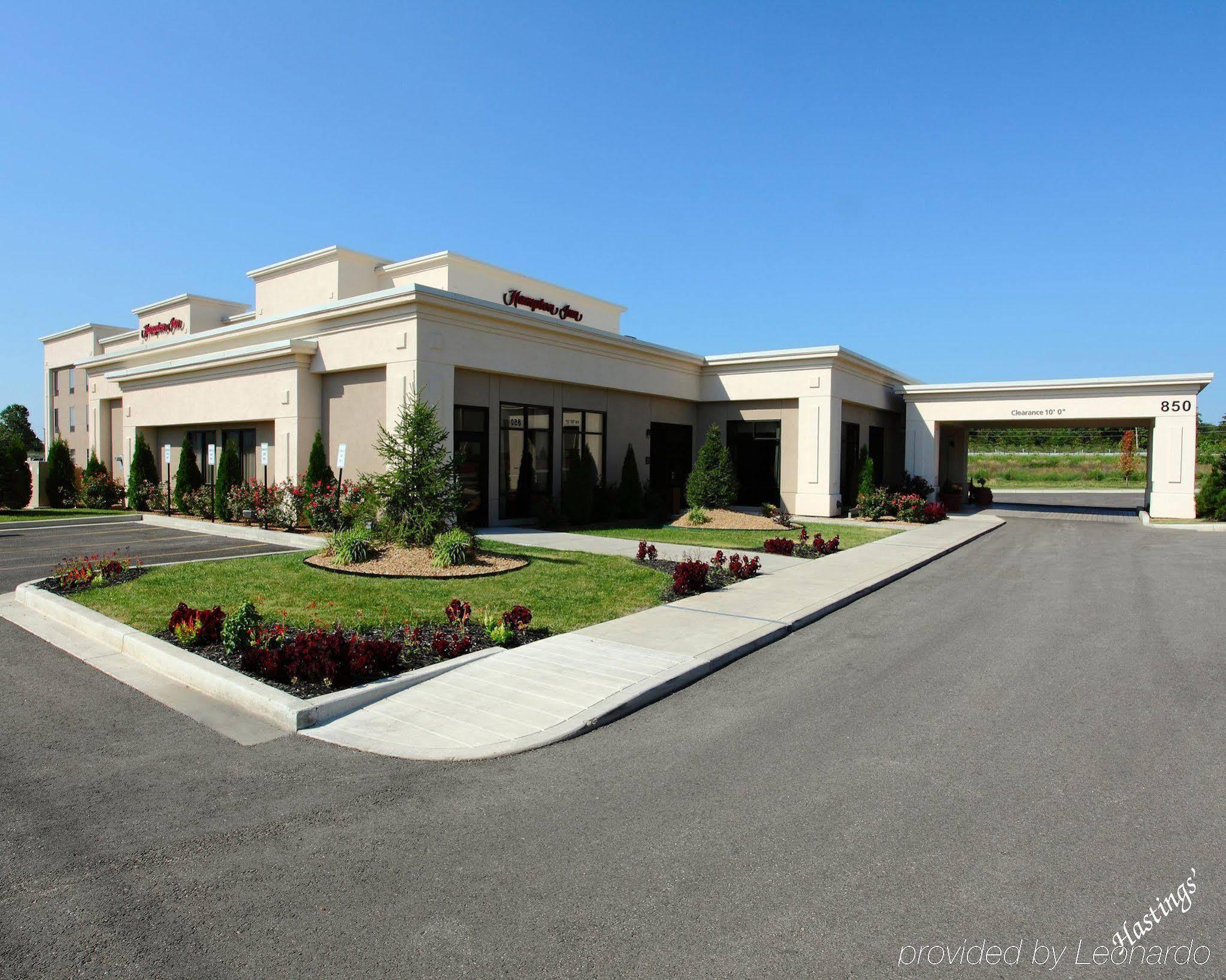 Hampton Inn Farmington Exterior photo