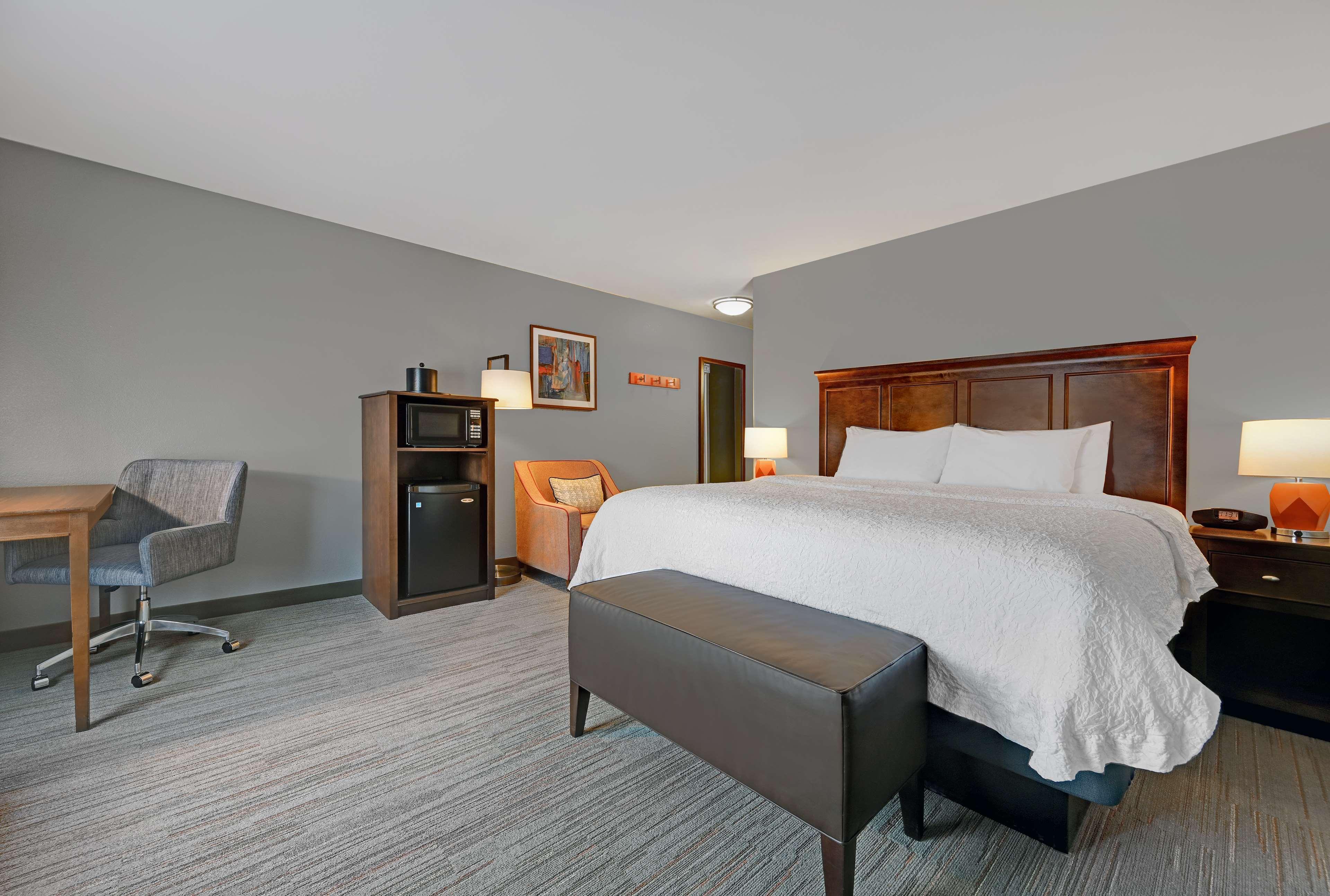 Hampton Inn Farmington Exterior photo