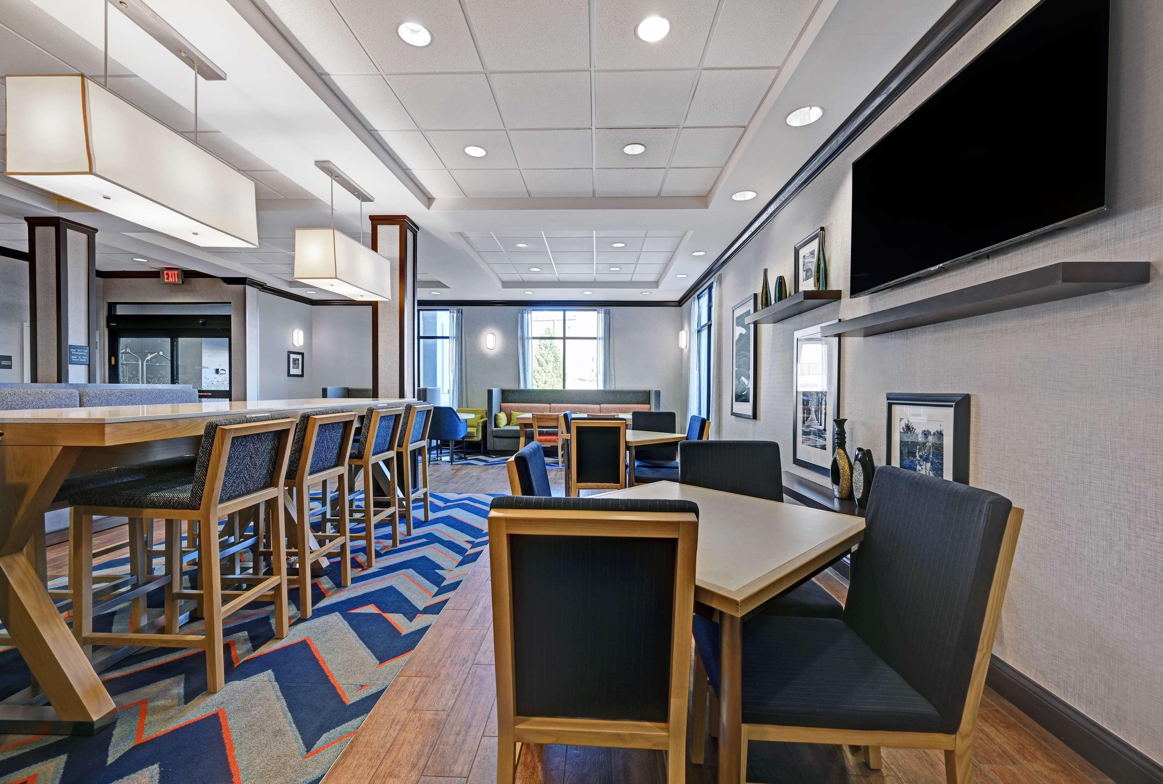 Hampton Inn Farmington Exterior photo