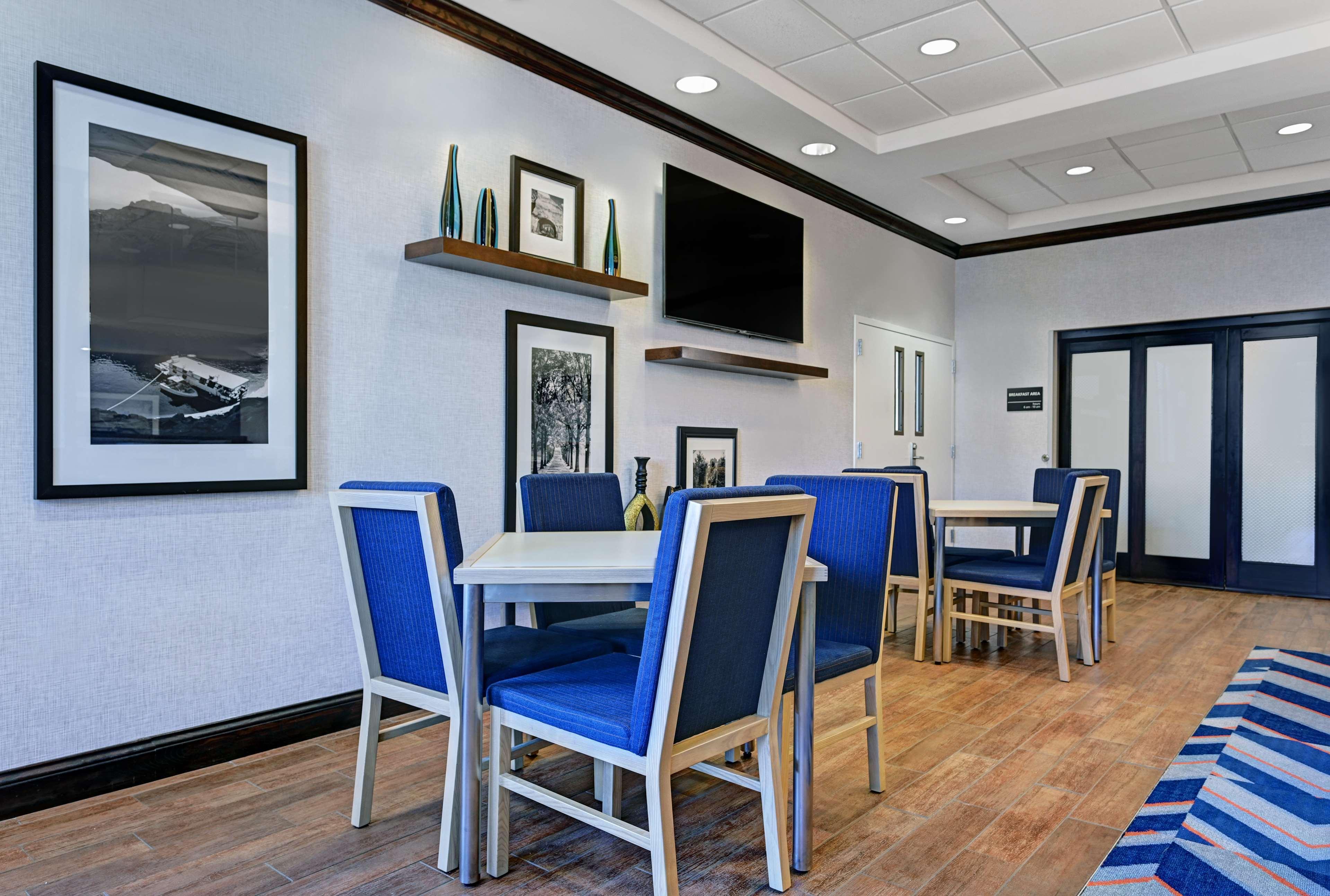 Hampton Inn Farmington Exterior photo