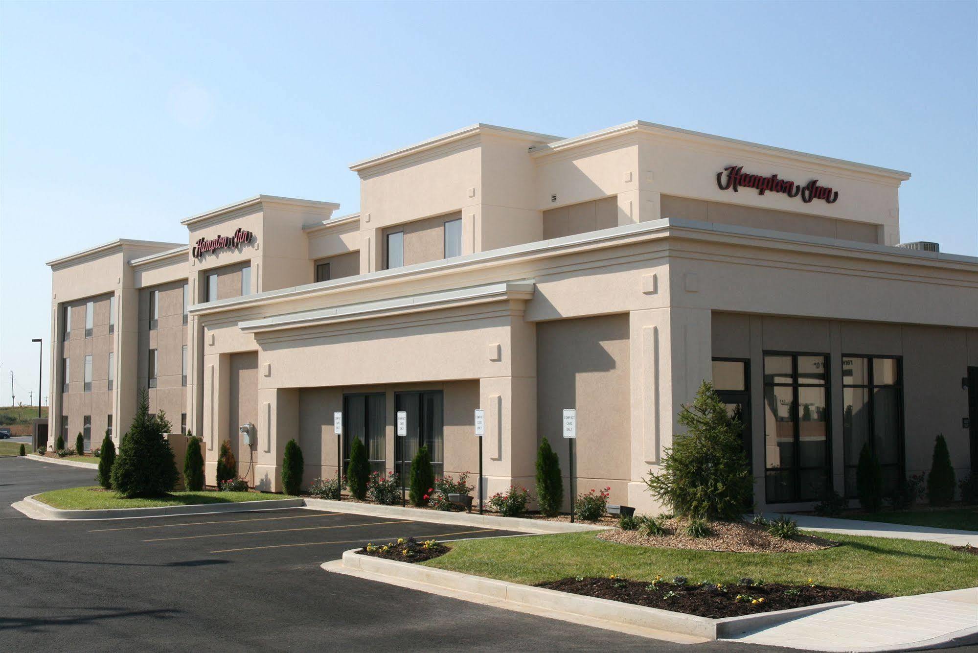 Hampton Inn Farmington Exterior photo