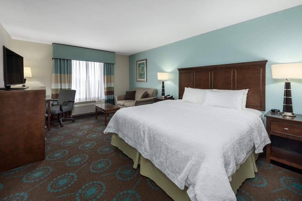 Hampton Inn Farmington Exterior photo